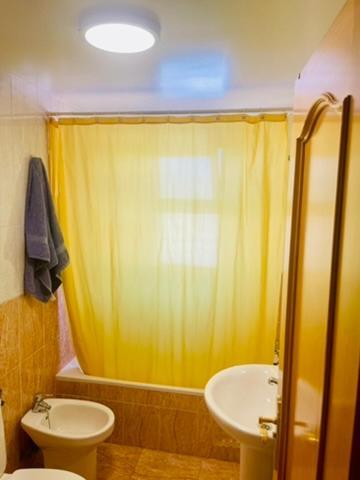 Castillo Suites, Vivienda Con Fines Turisticos El Castillo De Roquetas Ροκέτας ντε Μαρ Εξωτερικό φωτογραφία